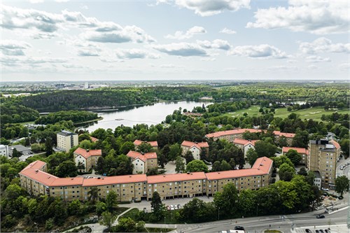 Axel Johnsons väg 4
