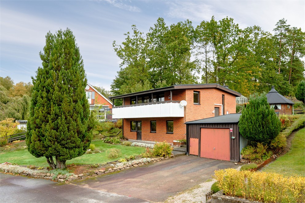 Högaliden 13