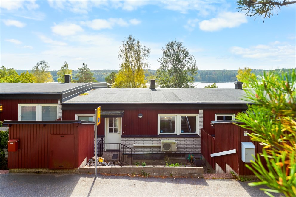 Backsvalevägen 26