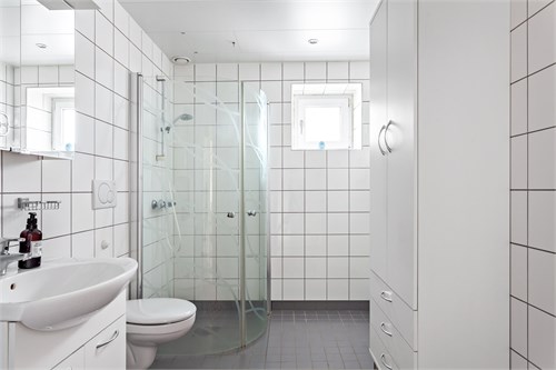 Enbärsvägen 3, 2tr