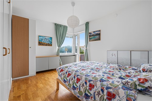 Artillerigatan 10B