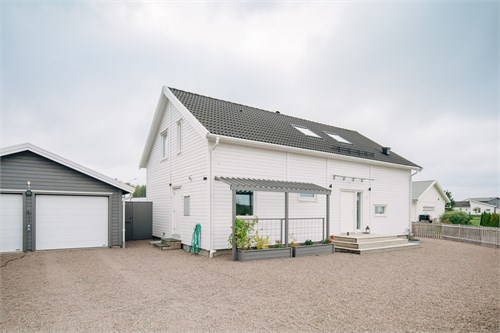 Knopvägen 2
