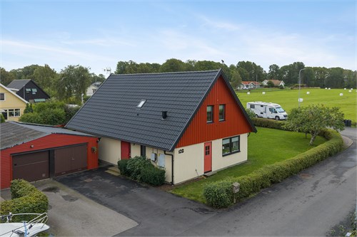 Hebergsvägen 128