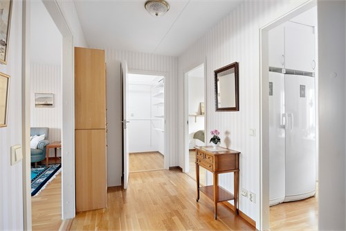 Inre hall