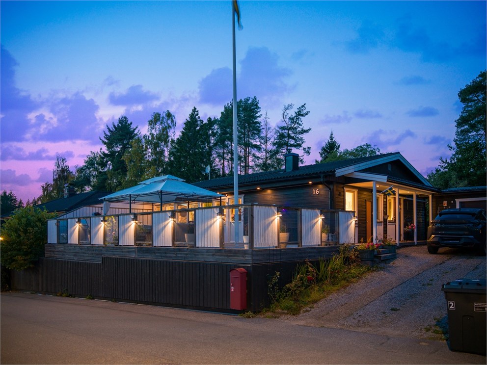 Atles väg 16