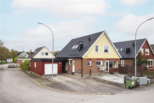Lugna vägen 30