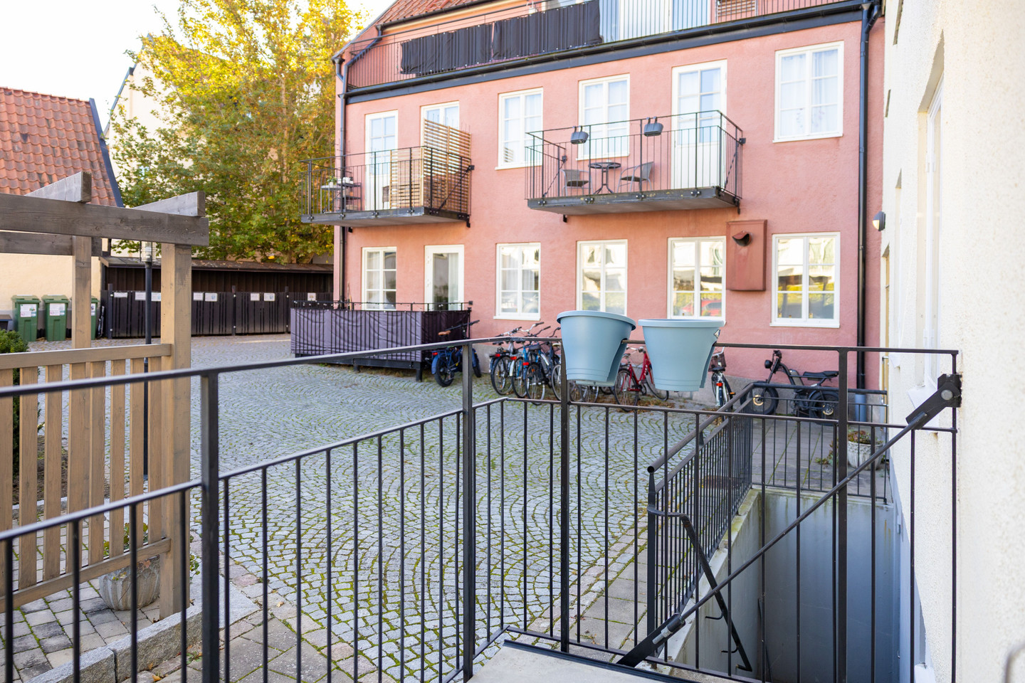 Budgivning pågår – bild 11