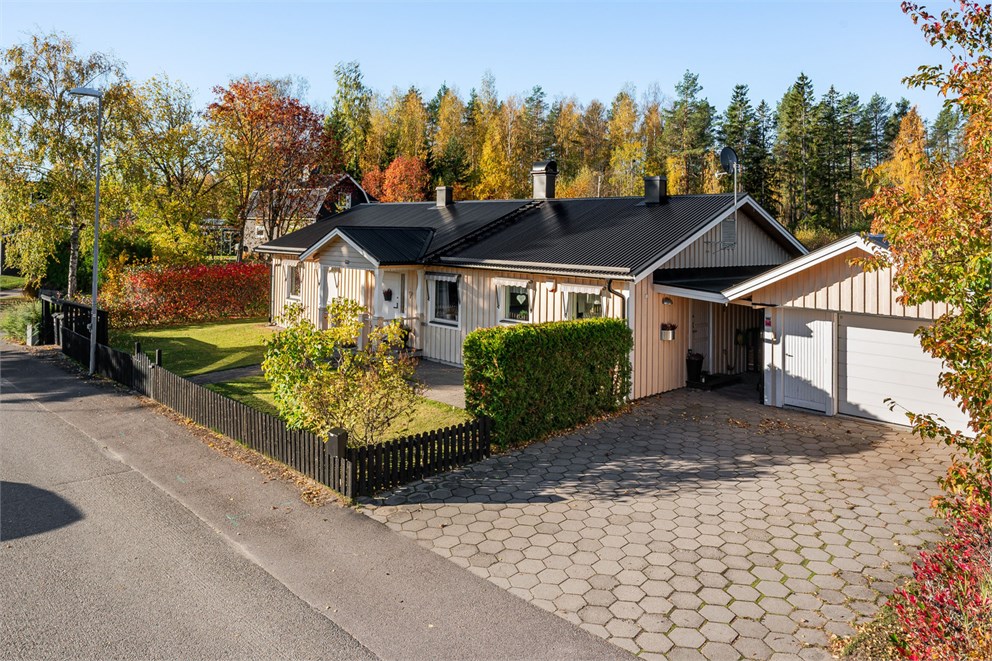 Vitmyravägen 15