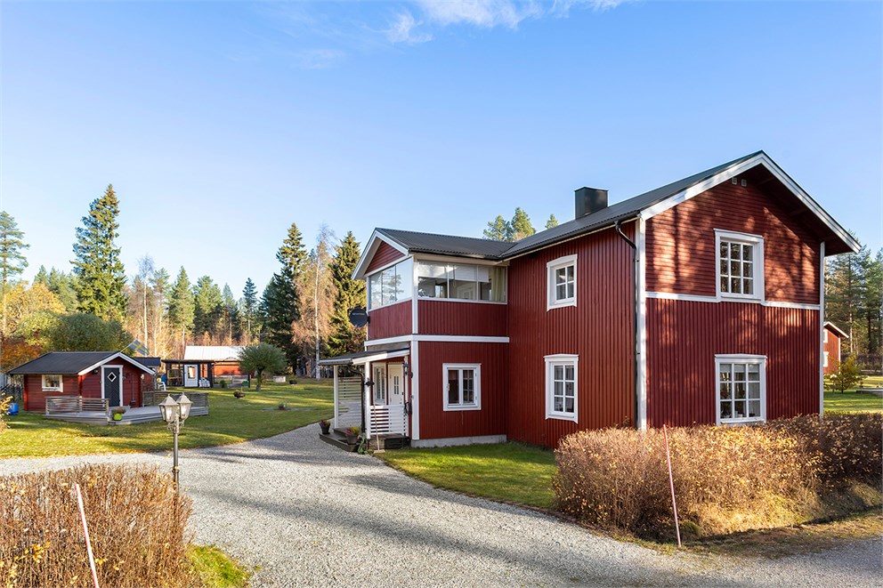 Furuögrund 98