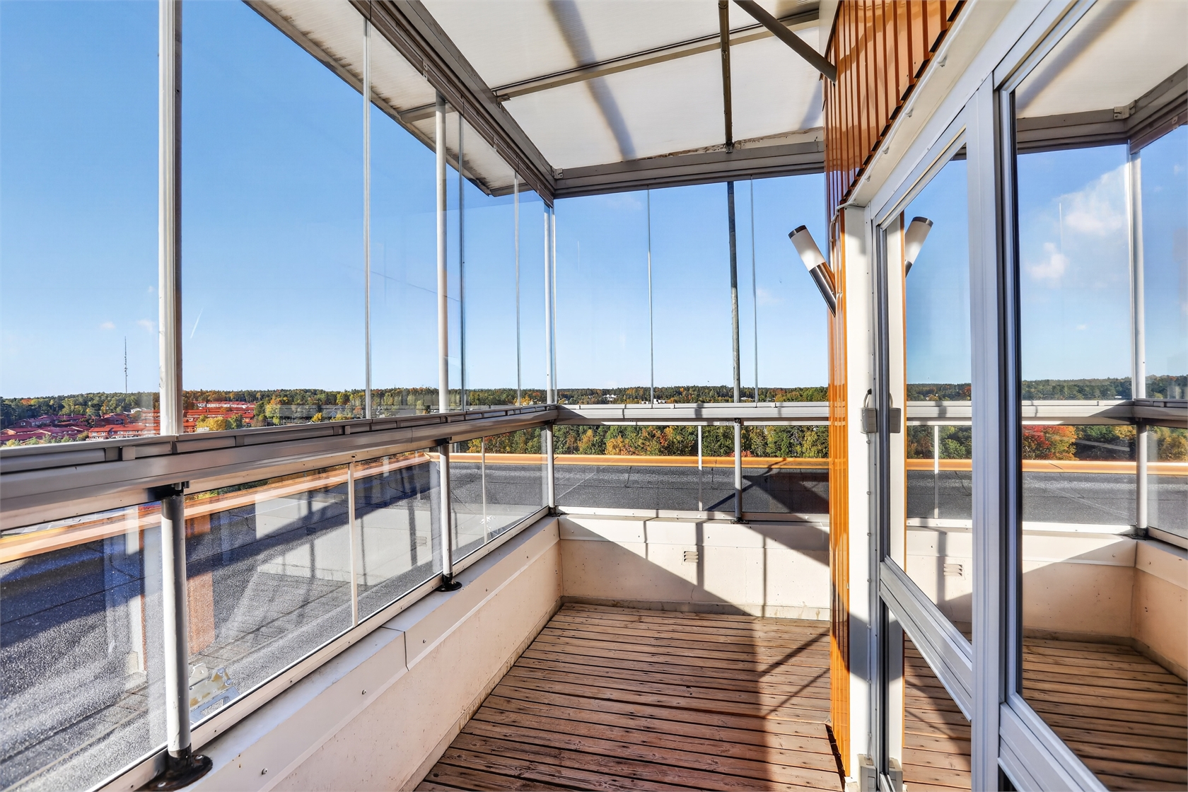 Apartment, 5 rooms, 101 m²