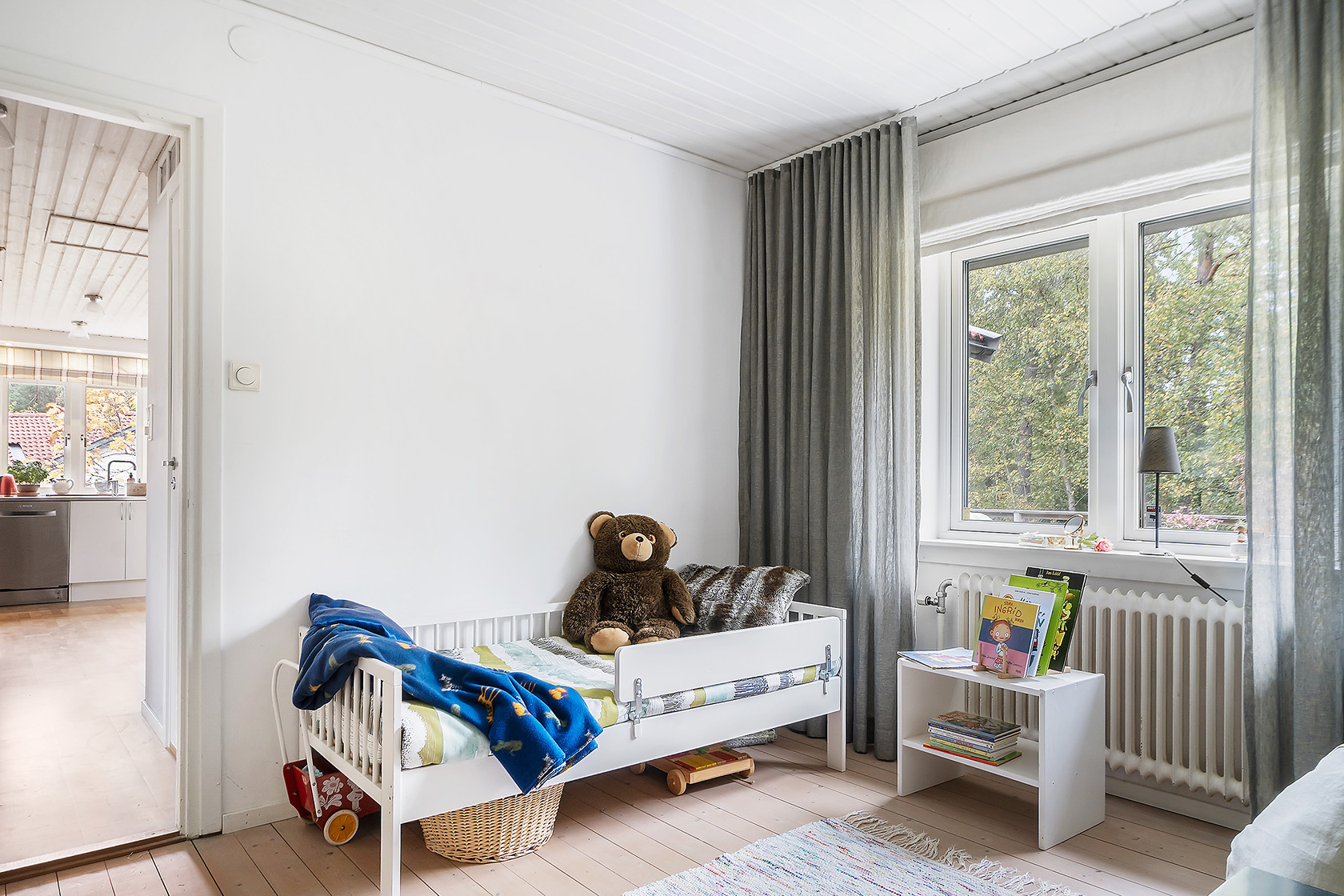 Budgivning pågår – bild 16