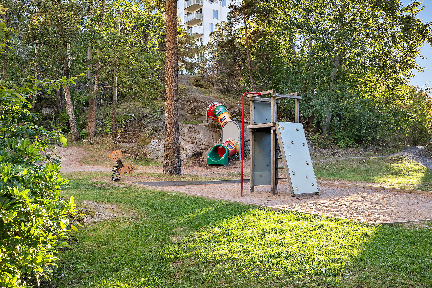 Budgivning pågår – bild 19