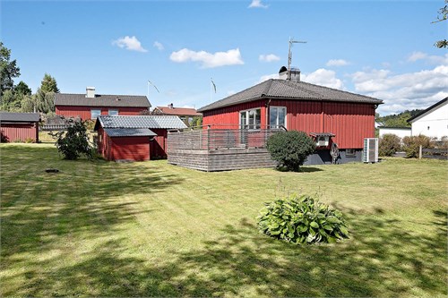 Villagatan 33