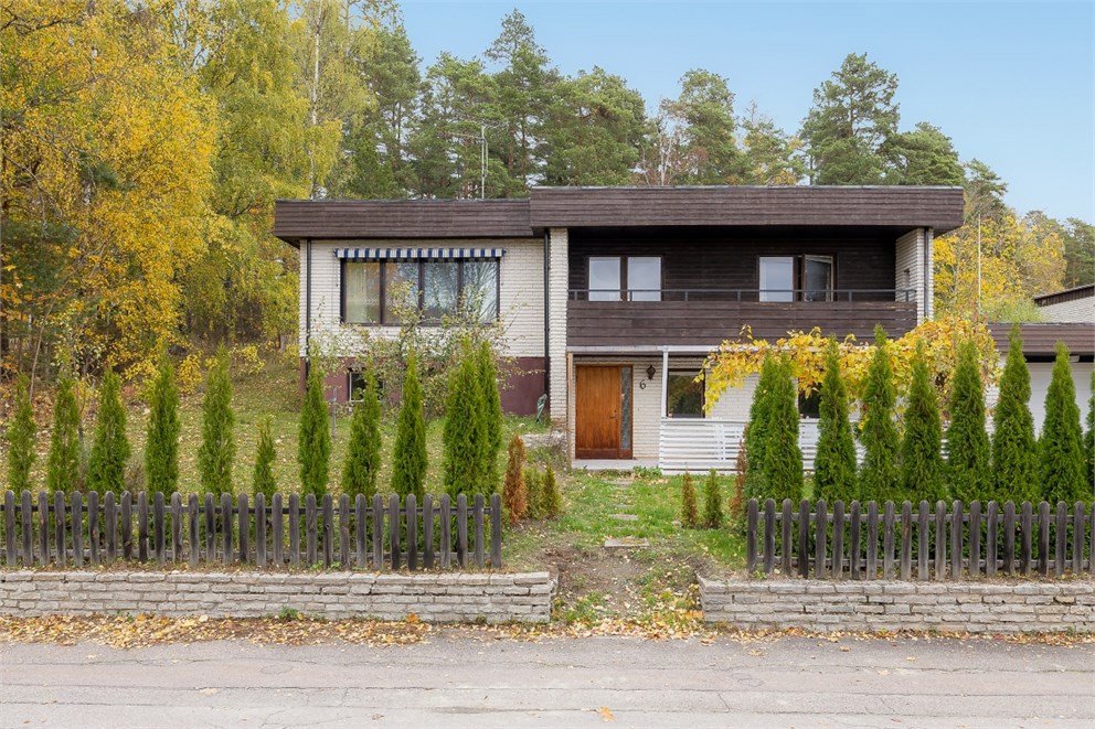 Borgvägen 6