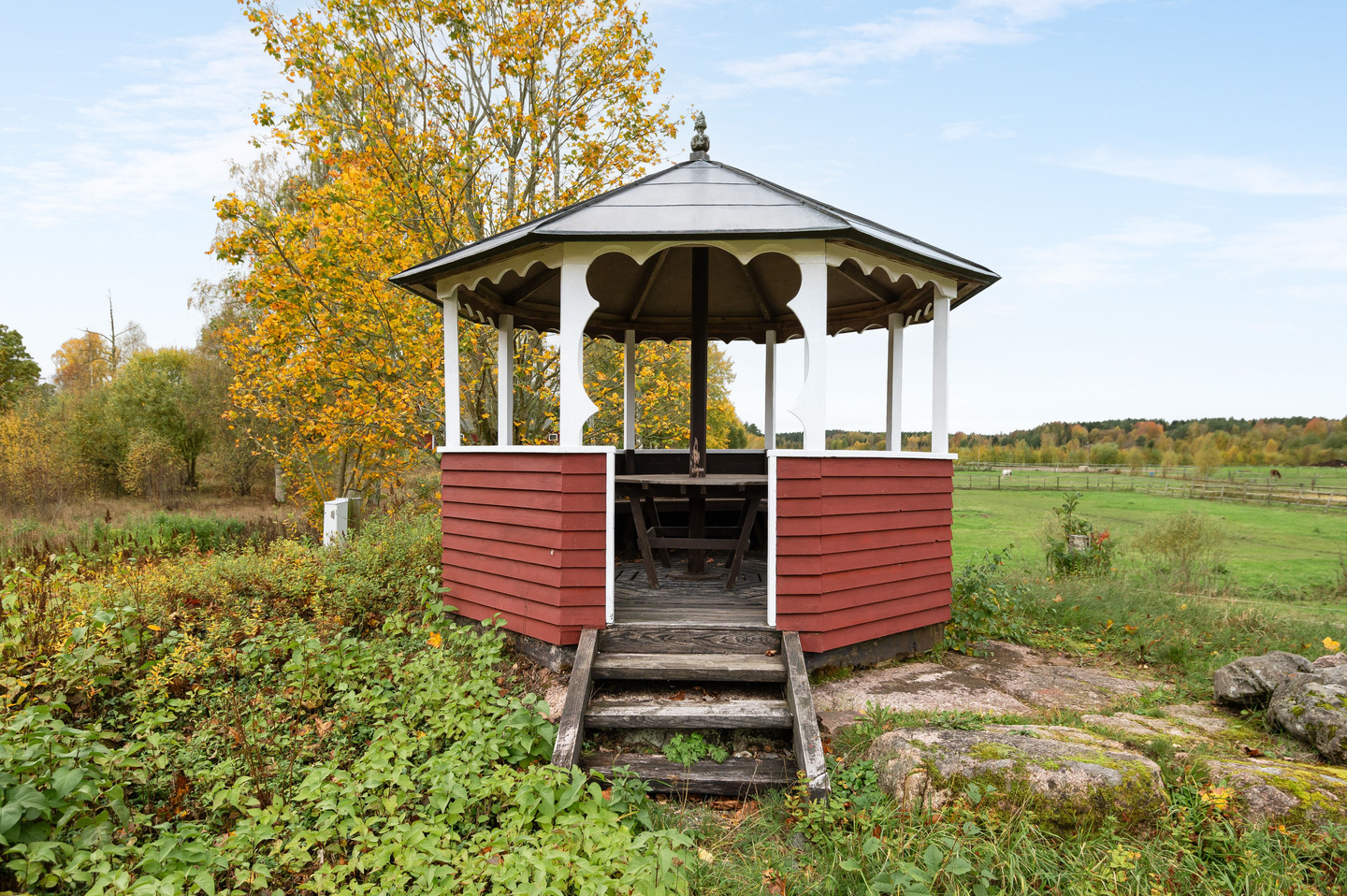 sön 1/11 – bild 76