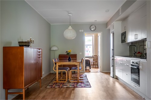 Tisdagsvägen 12