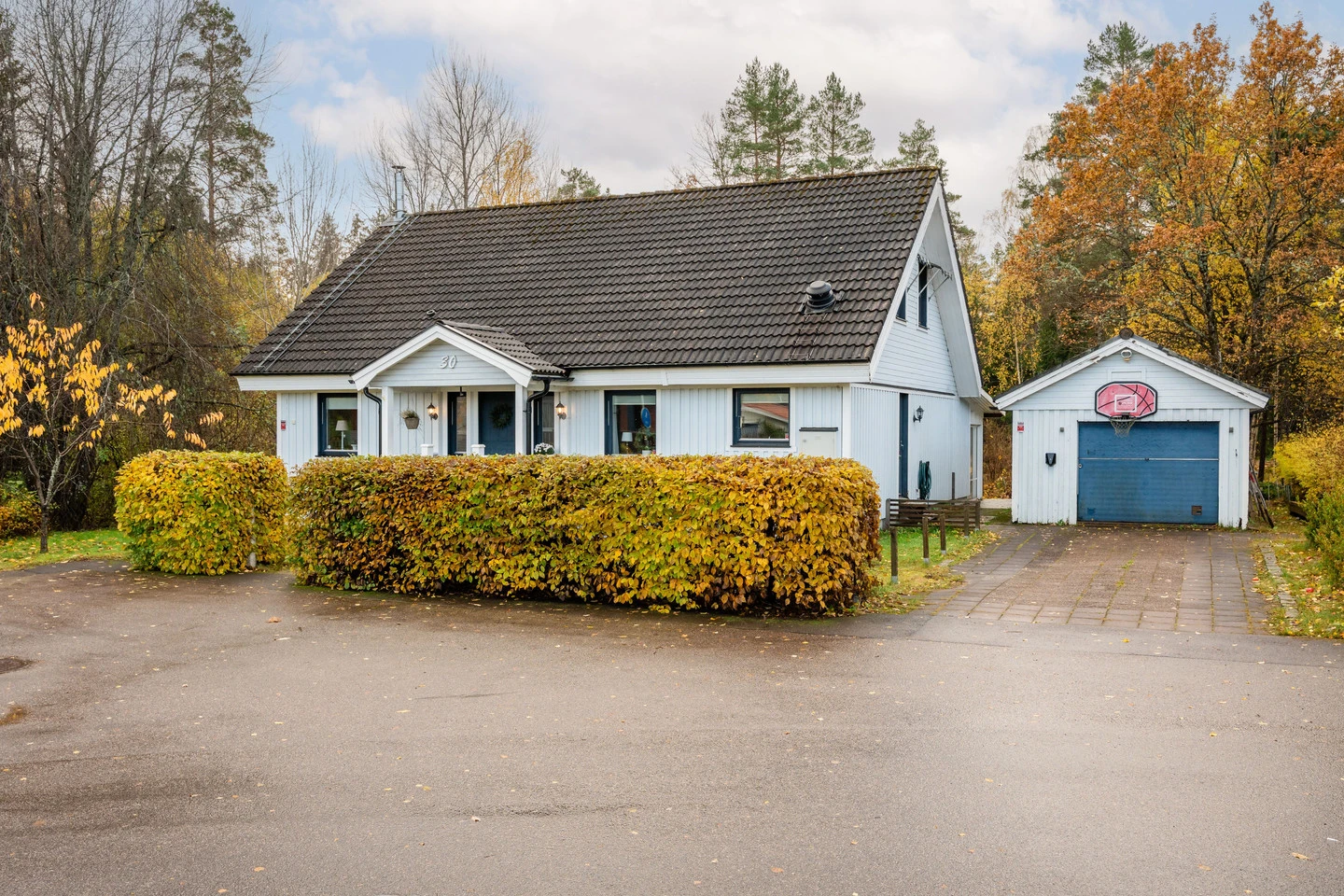 Se fler – bild 1